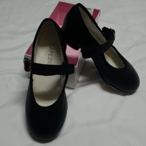 NEW Girls Tap Shoes 11